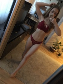 Фото проститутки Вика №2 в городе Воронеж